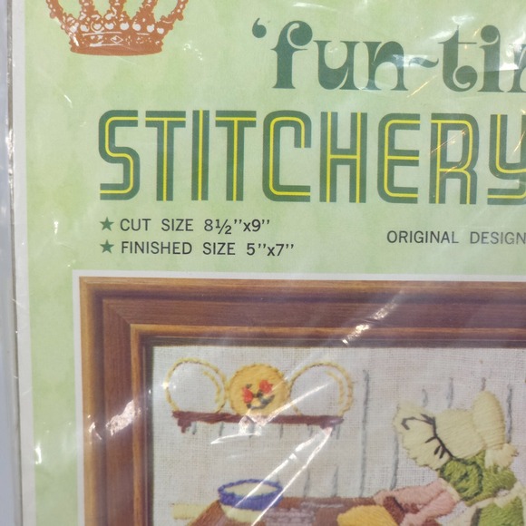 VTG Crown Arts Stitchery Pie Maker Fun-Time Crewel Kit No. 2009 by Noel Sealed - Picture 3 of 5